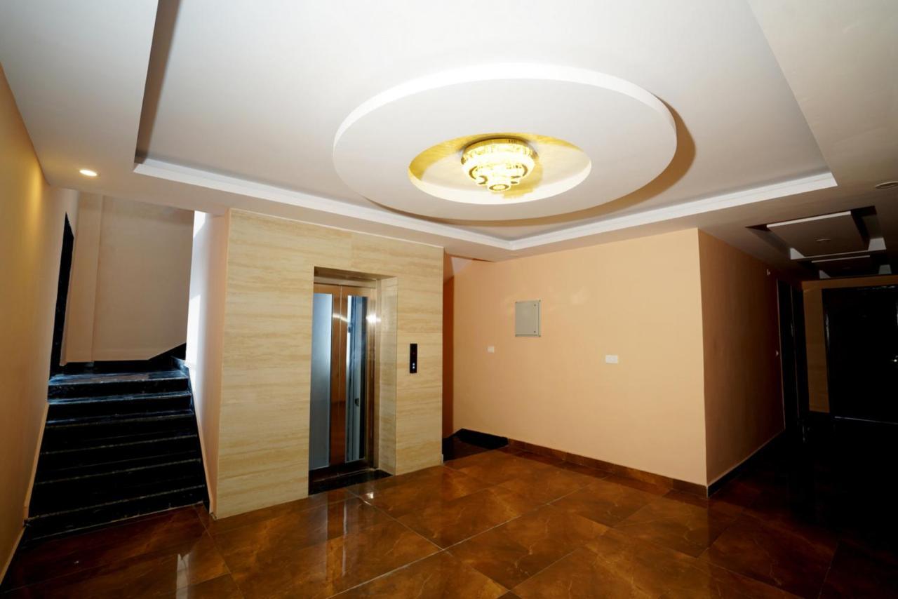 Expomart Inn Велика Нойда Екстер'єр фото
